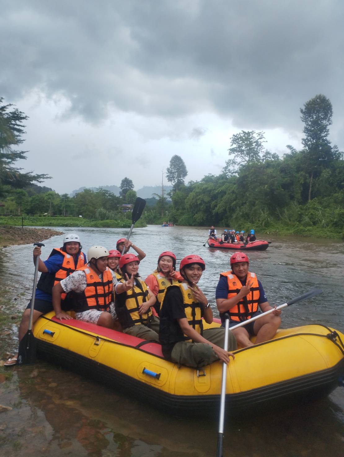 ล่องแก่ง แม่น้ำนครนายก Rafting Nakhonnayok